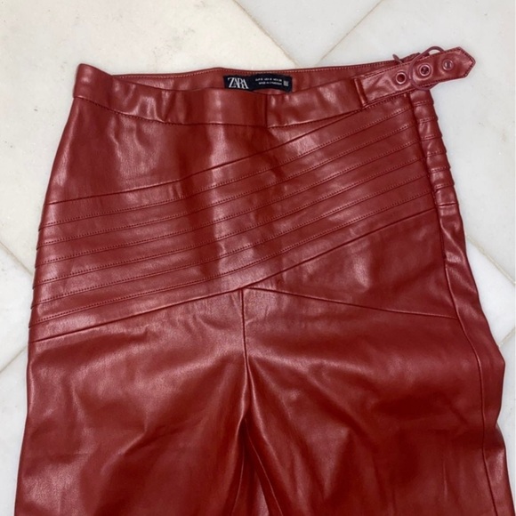 Retl$120 Sm Zara Burgundy Brown  Faux Leather Pants - Picture 2 of 4